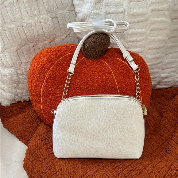 DONATED - Picture 2 of 7